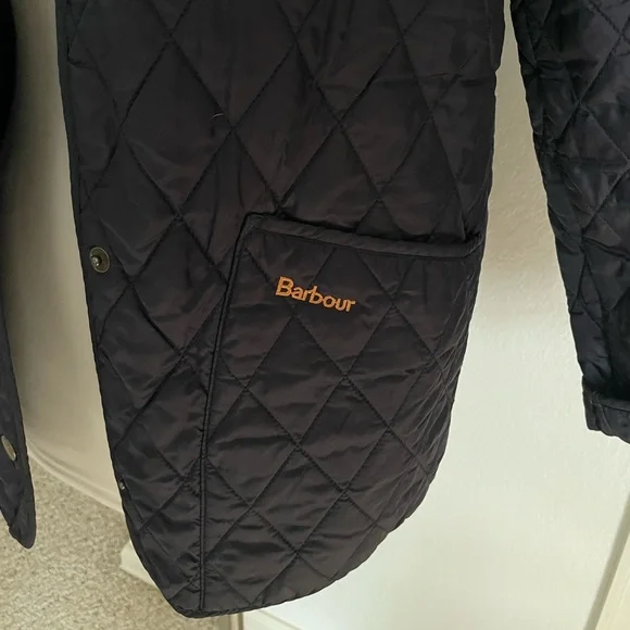 Barbour Navy Quilted Jacket w/ Liberty Fabric Under Collar!!! - Picture 2 of 5